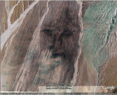 Face on the rock - Peru